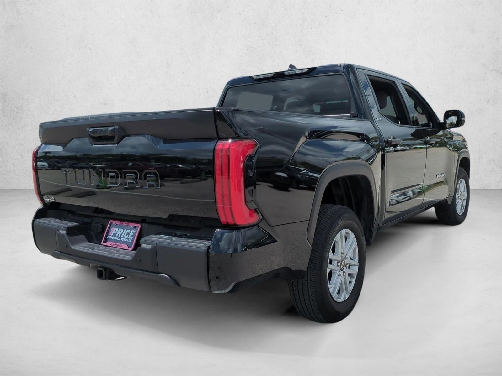 2025 Toyota Tundra 4WD 4WD SR5 CrewMax 5.5' Bed (Natl)