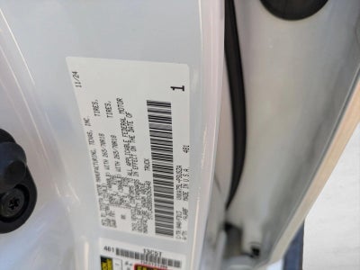 2025 Toyota Tundra 4WD 4WD SR5 CrewMax 5.5' Bed (SE)