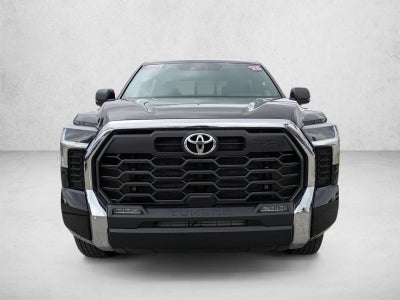 2025 Toyota Tundra 4WD 4WD SR5 CrewMax 5.5' Bed (SE)