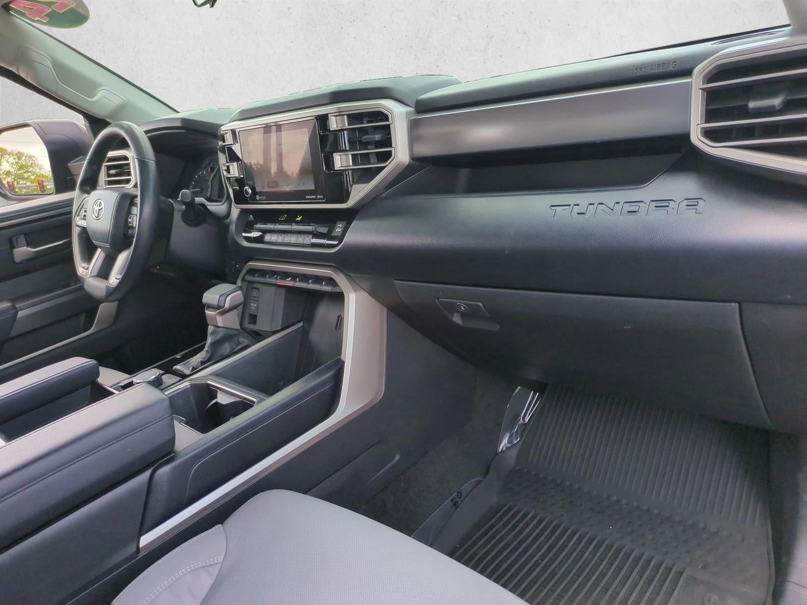 2024 Toyota Tundra 4WD 4WD SR5 CrewMax 5.5' Bed (SE)