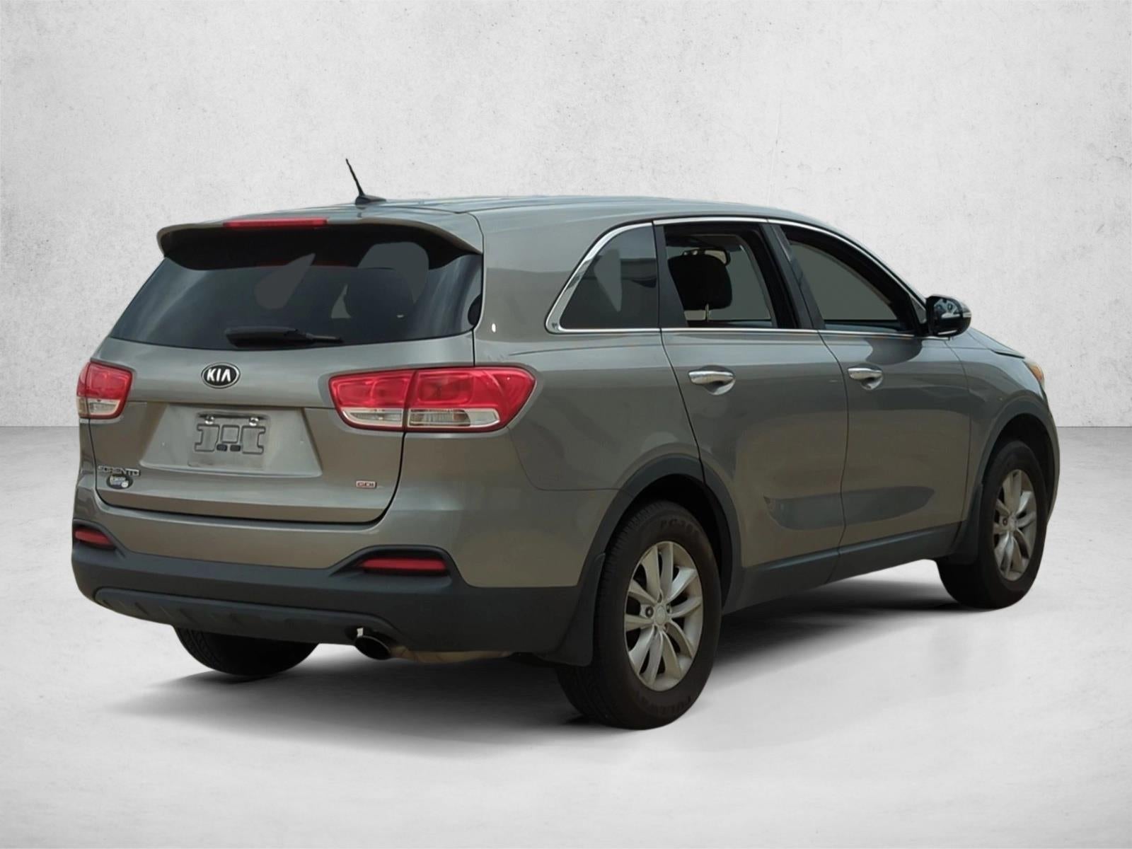 2017 Kia Sorento L FWD