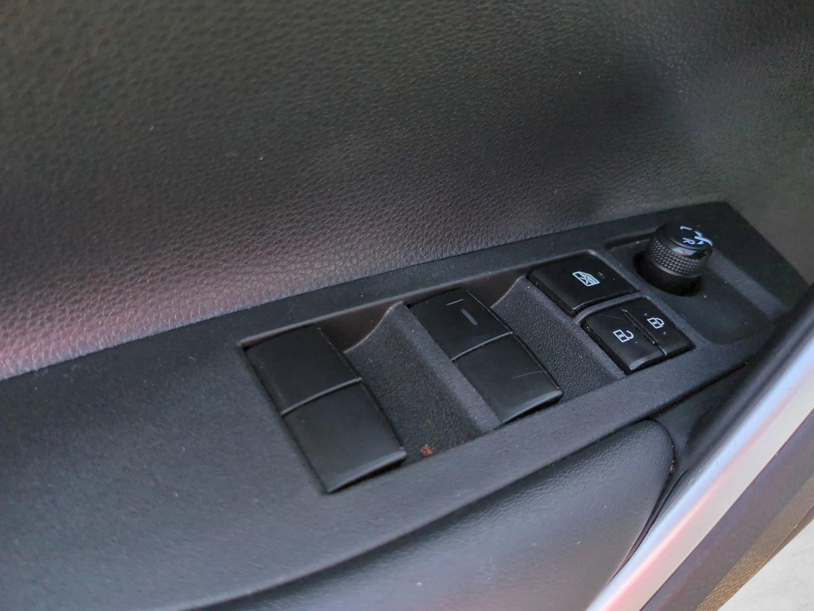 2022 Toyota Corolla Cross L 2WD (Natl)