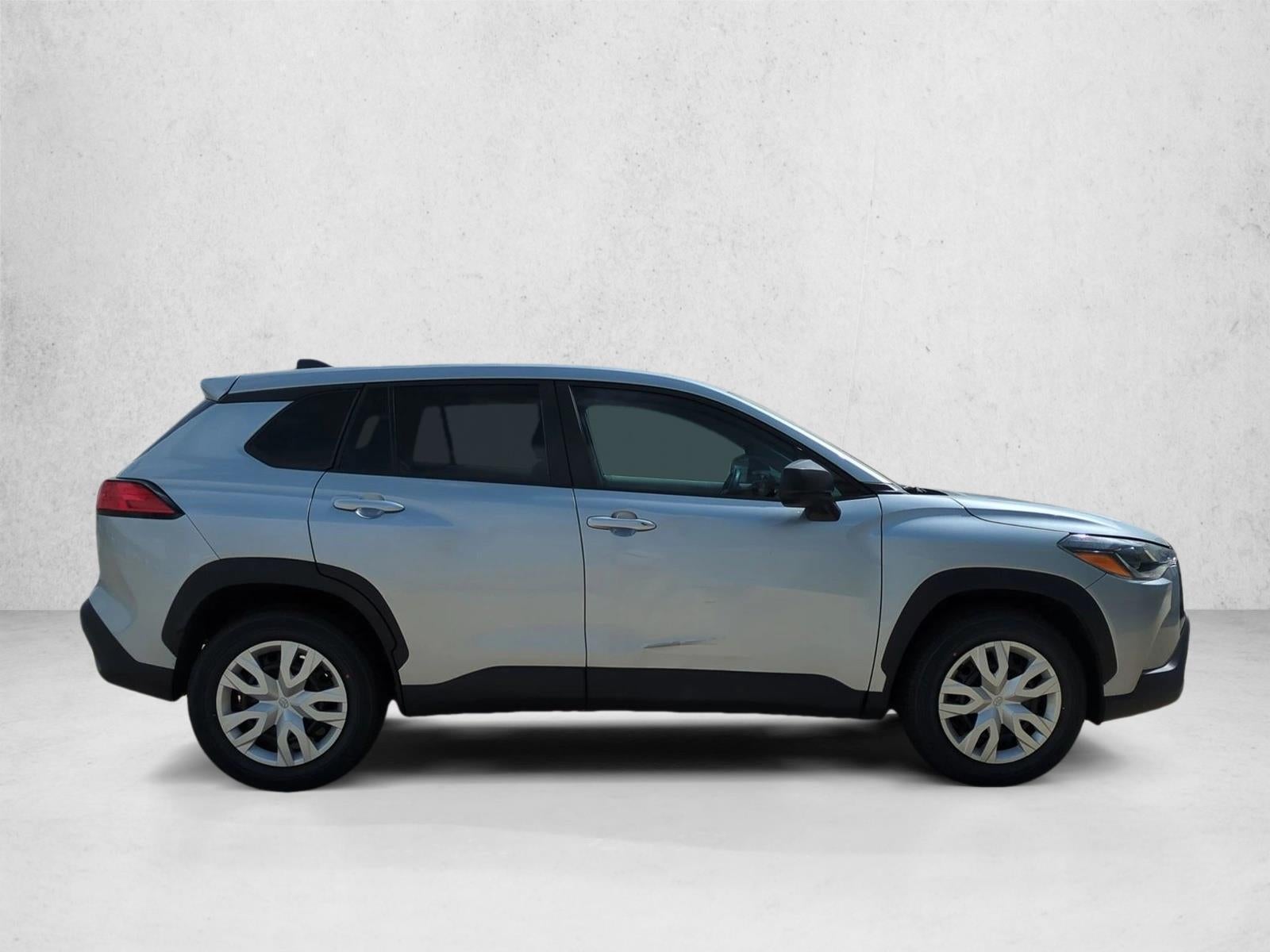 2022 Toyota Corolla Cross L 2WD (Natl)