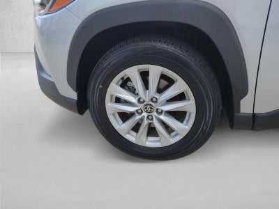 2022 Toyota Corolla Cross LE 2WD (Natl)