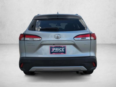 2022 Toyota Corolla Cross LE 2WD (Natl)