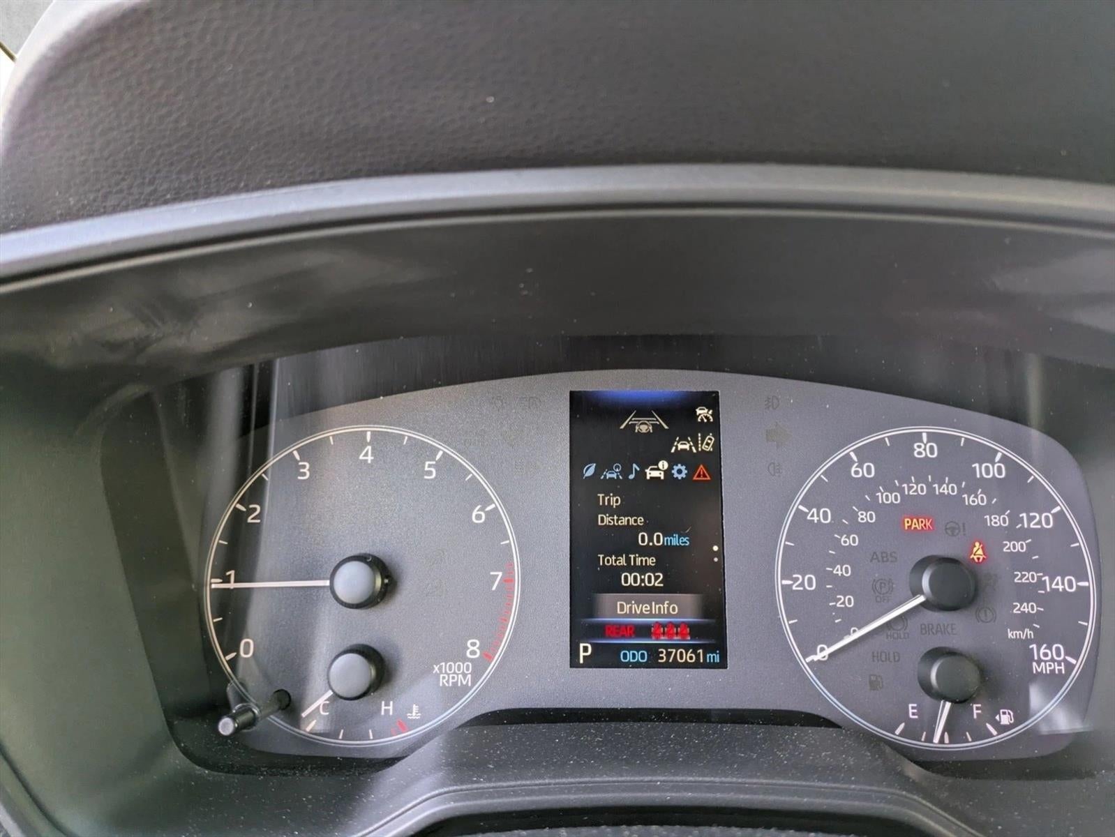 2023 Toyota Corolla Cross LE 2WD (Natl)