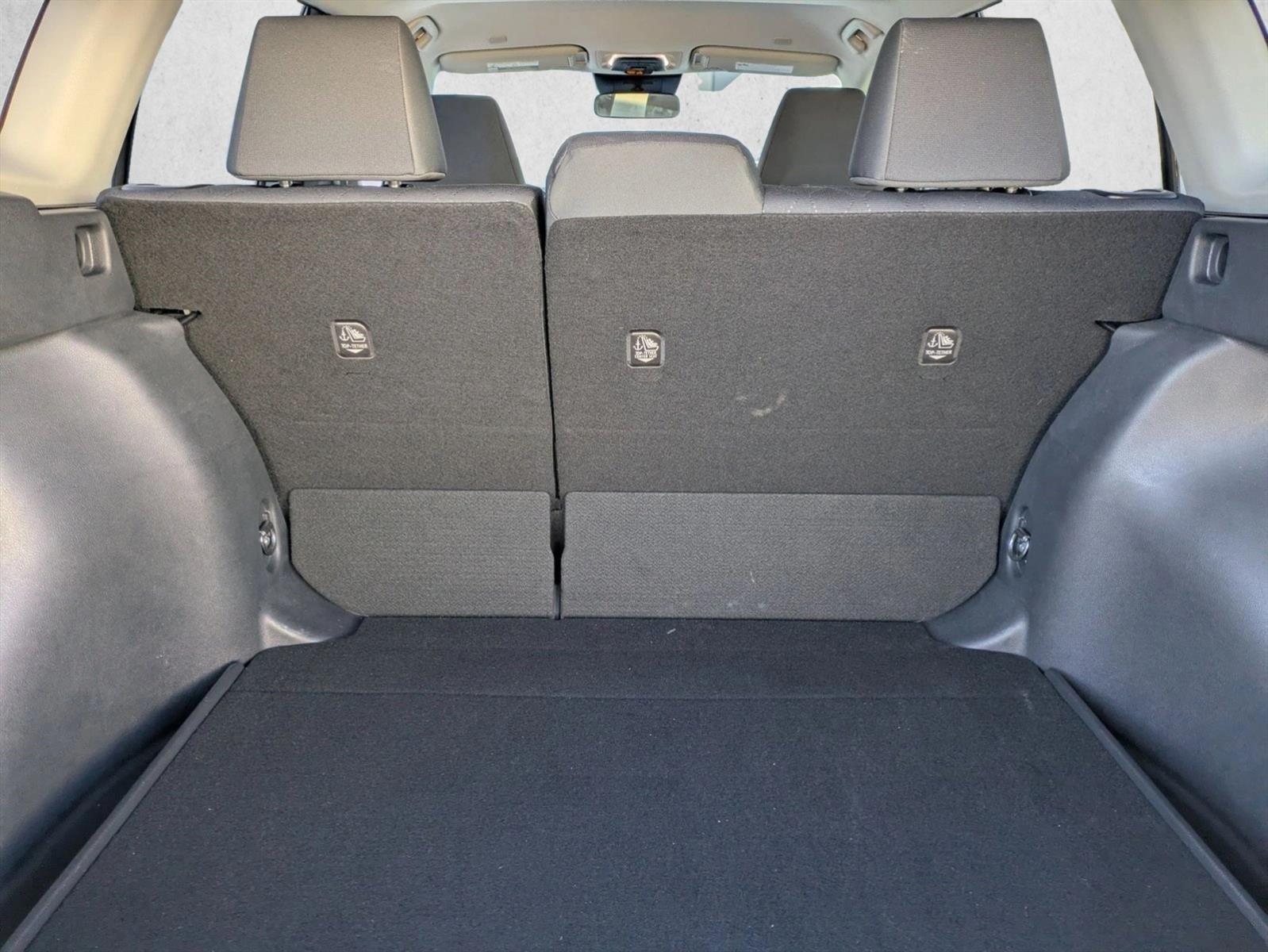 2023 Toyota Corolla Cross LE 2WD (Natl)