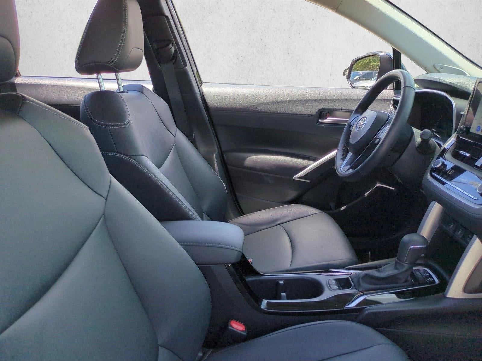 2023 Toyota Corolla Cross XLE 2WD (Natl)
