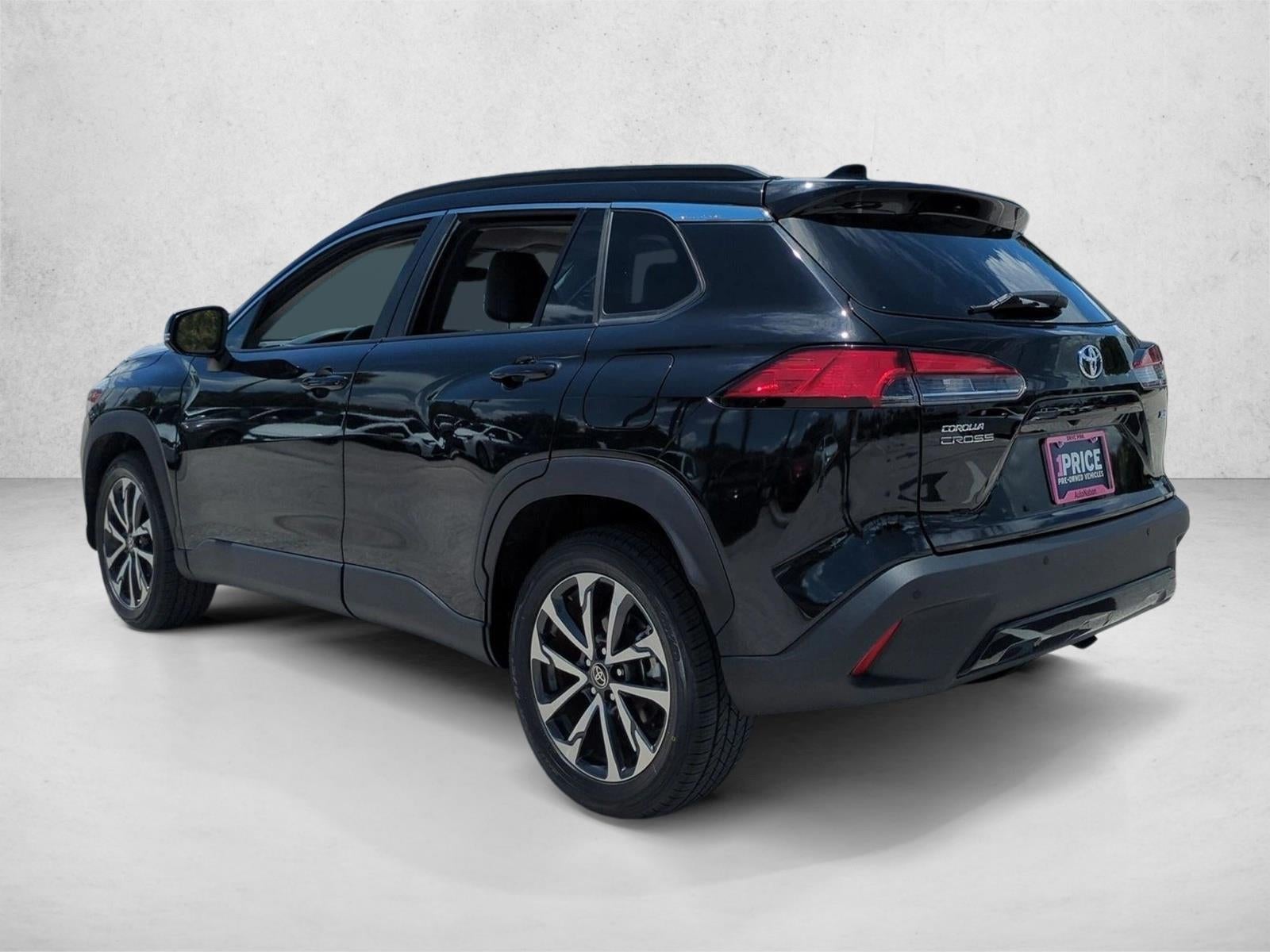 2023 Toyota Corolla Cross XLE 2WD (Natl)