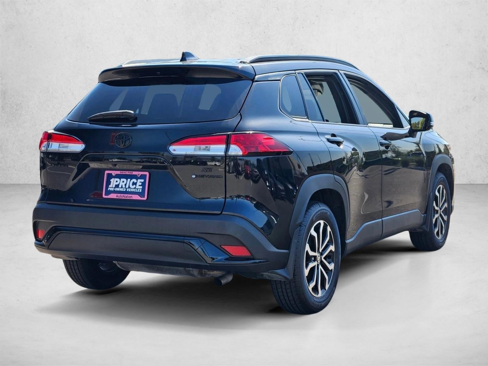 2025 Toyota Corolla Cross Hybrid SE 4WD (Natl)