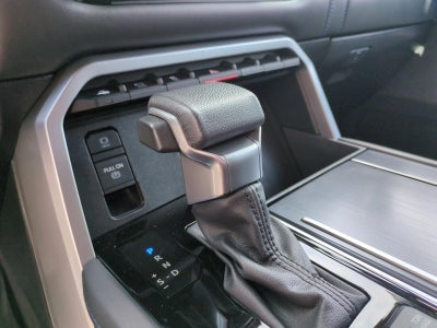 2024 Toyota Sequoia Platinum 4WD (Natl)