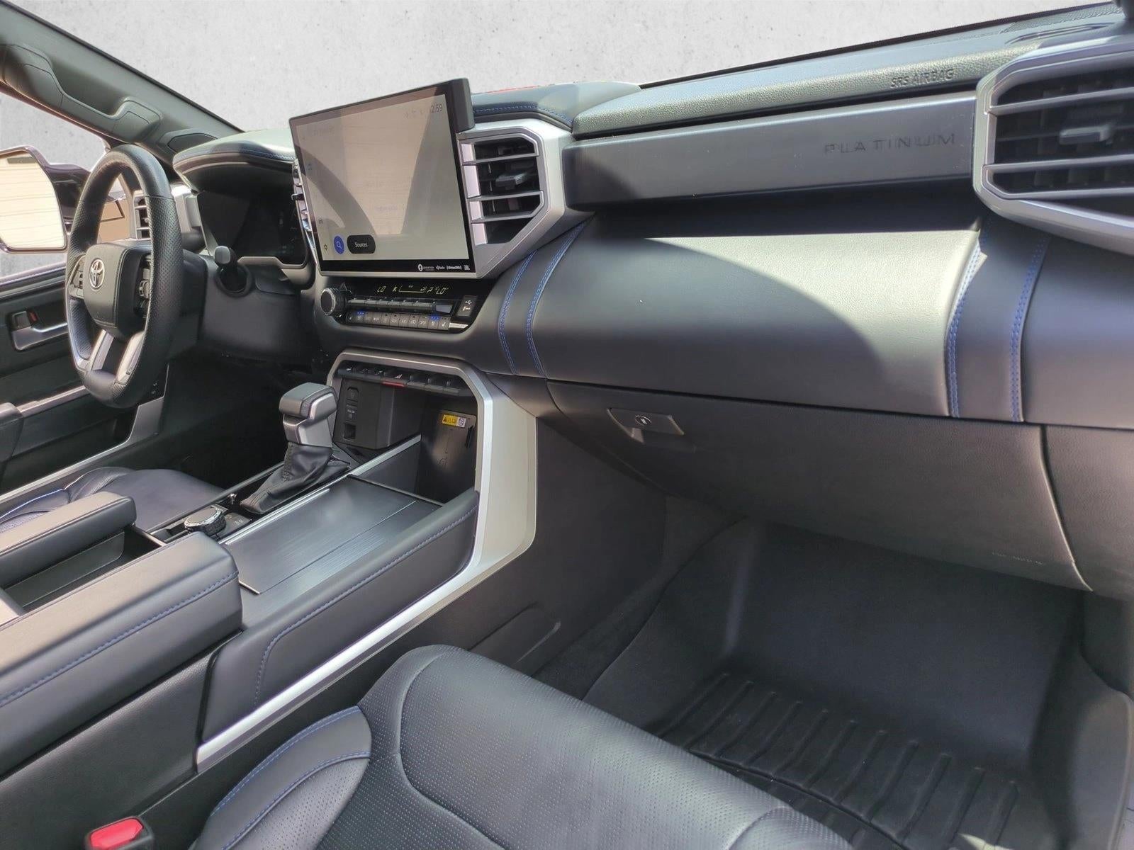 2024 Toyota Sequoia Platinum 4WD (Natl)