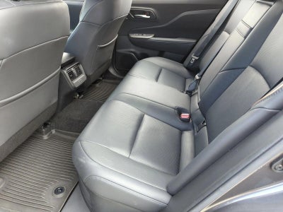 2023 Toyota Crown Limited AWD (Natl)