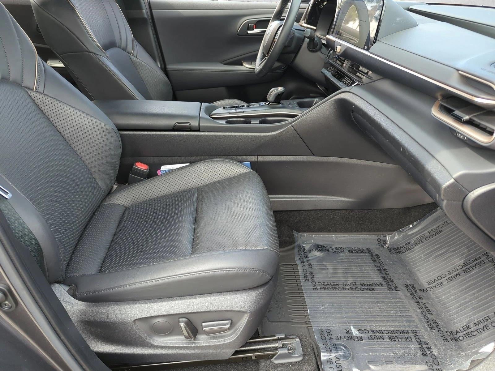 2023 Toyota Crown Limited AWD (Natl)