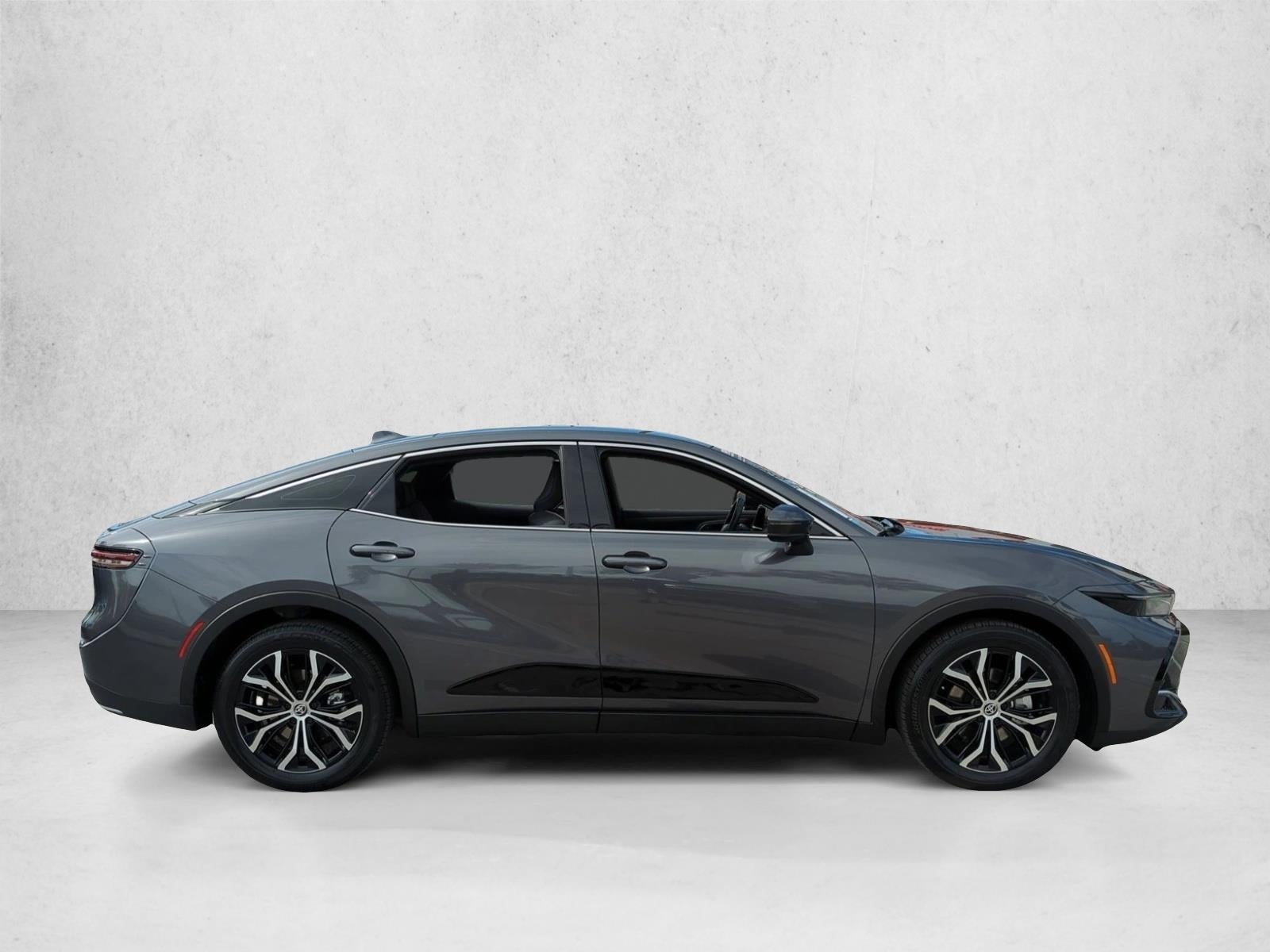 2023 Toyota Crown Limited AWD (Natl)