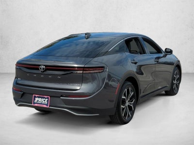 2023 Toyota Crown Limited AWD (Natl)