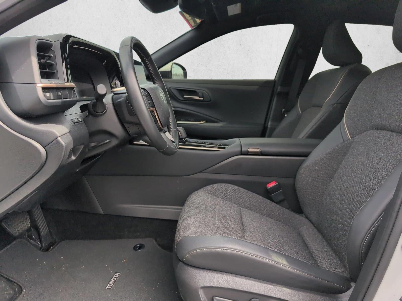 2024 Toyota Crown XLE AWD (Natl)