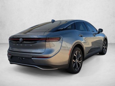 2023 Toyota Crown Limited AWD (Natl)