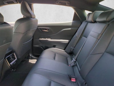 2025 Toyota Crown XLE AWD (Natl)