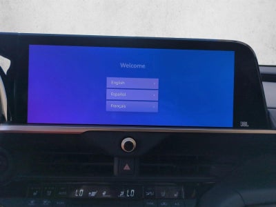 2023 Toyota Crown Limited AWD (Natl)