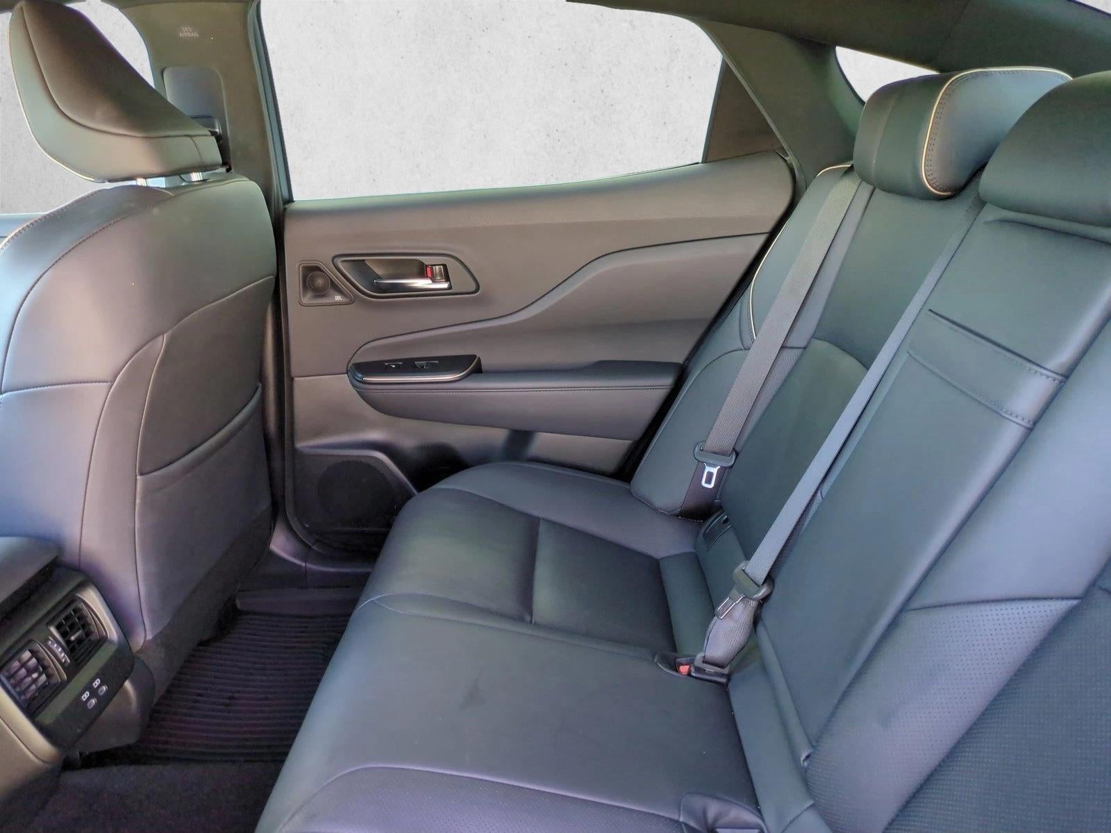 2023 Toyota Crown Limited AWD (Natl)