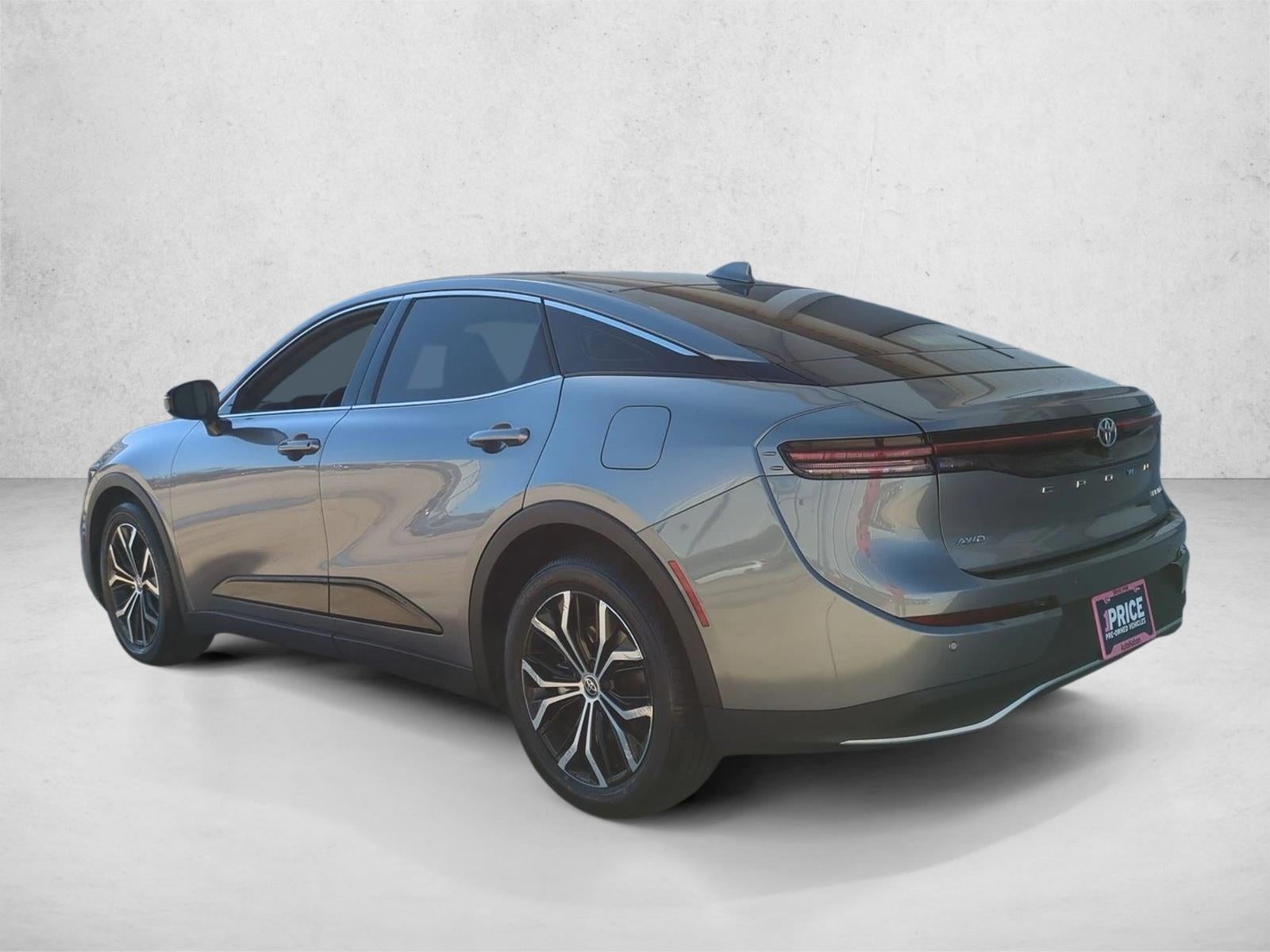 2023 Toyota Crown Limited AWD (Natl)