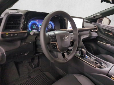 2026 Toyota Crown Signia Limited AWD (Natl)