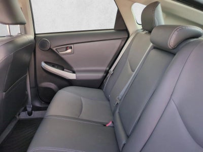 2014 Toyota Prius 5dr HB Five (Natl)