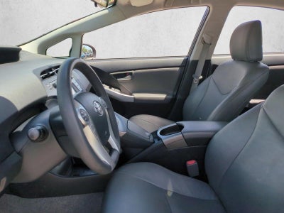 2015 Toyota Prius 5dr HB Two (SE)