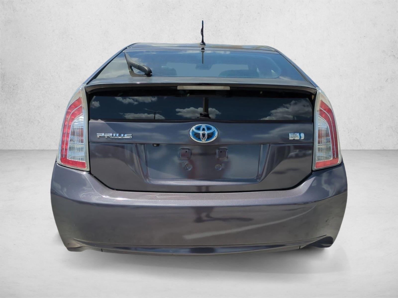 2015 Toyota Prius 5dr HB Two (SE)