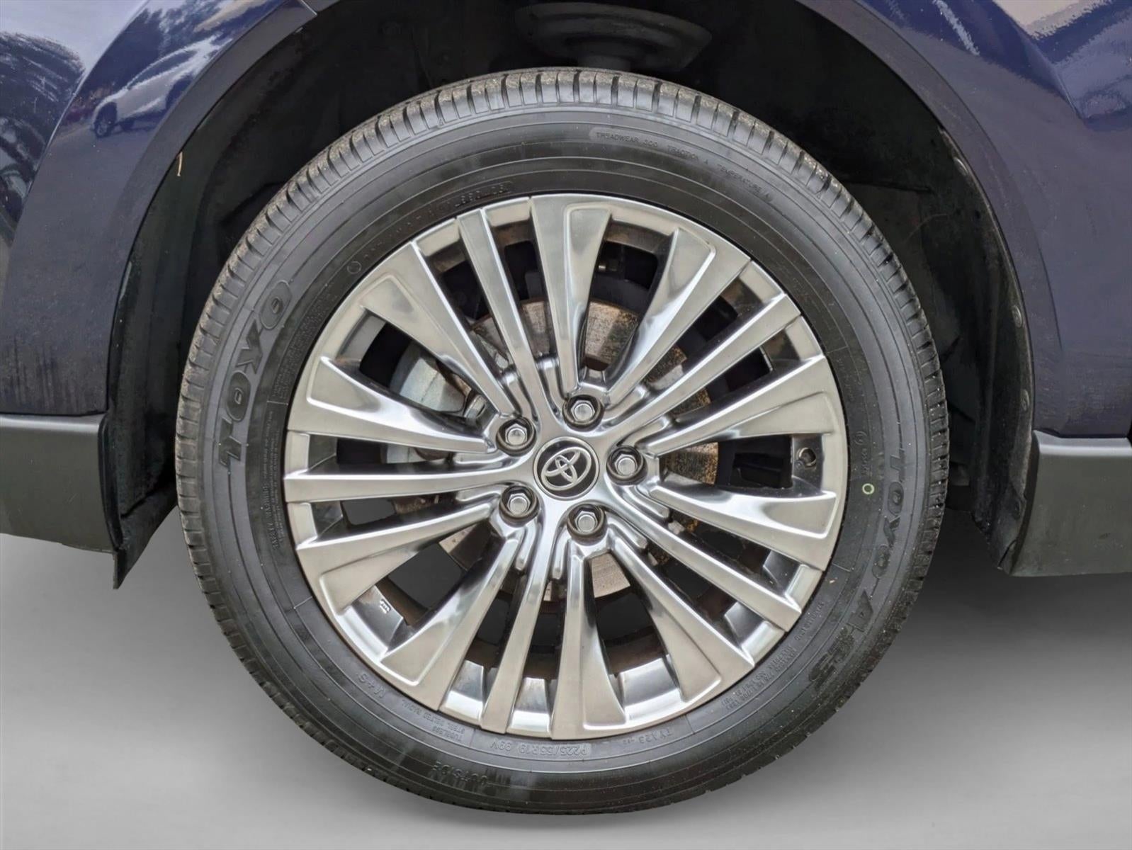 2021 Toyota Venza Limited AWD (GS)