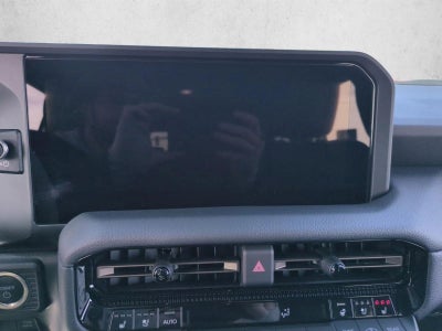 2025 Toyota Land Cruiser 4WD (GS)