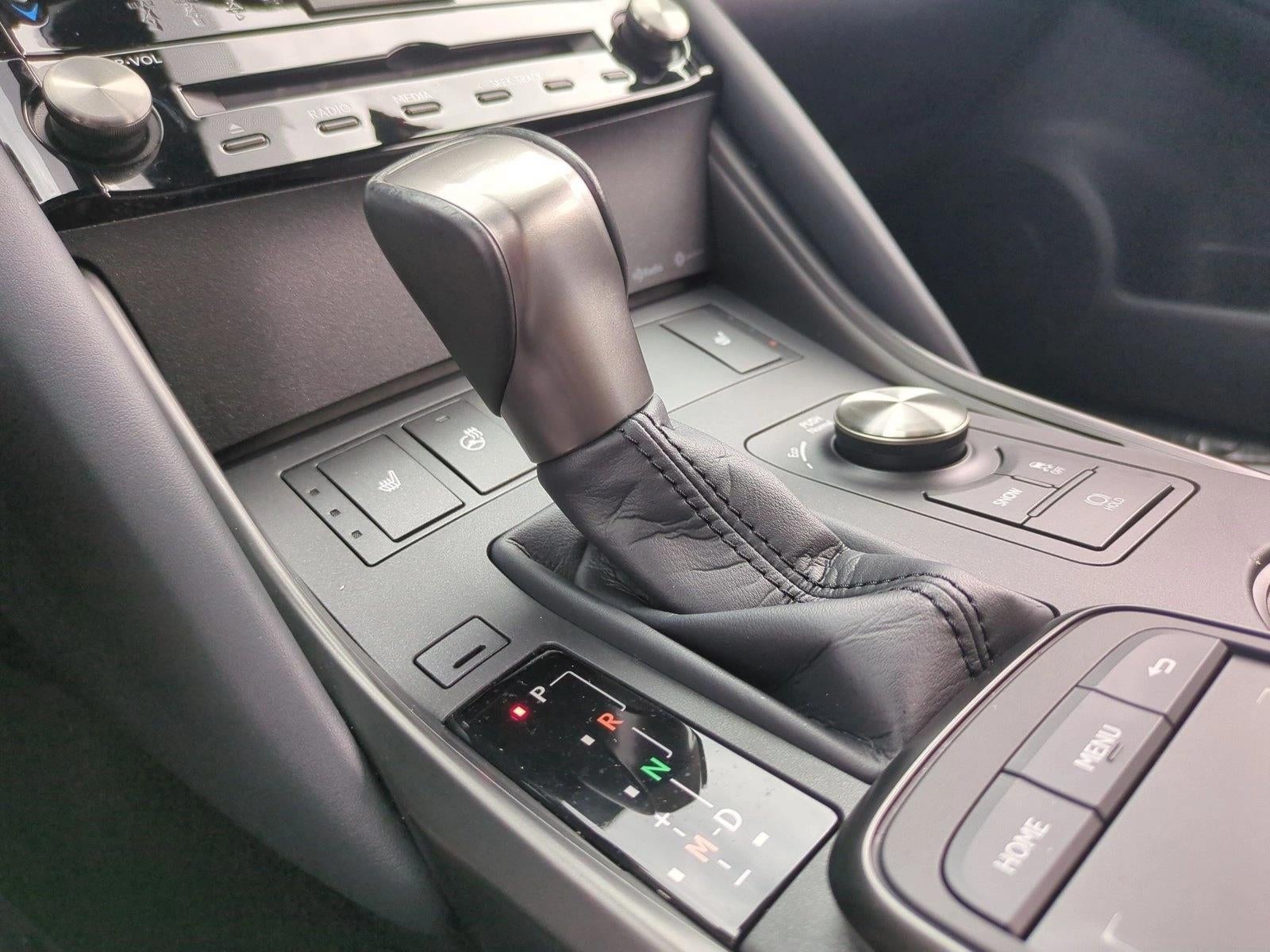 2025 Lexus IS 350 F SPORT Design RWD