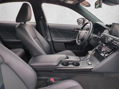 2025 Lexus IS 350 F SPORT Design RWD