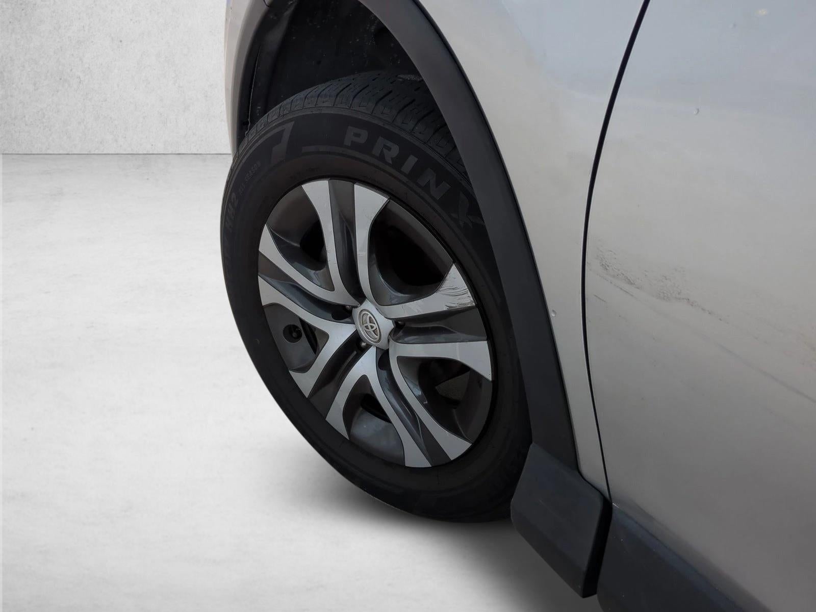 2018 Toyota RAV4 LE AWD (Natl)