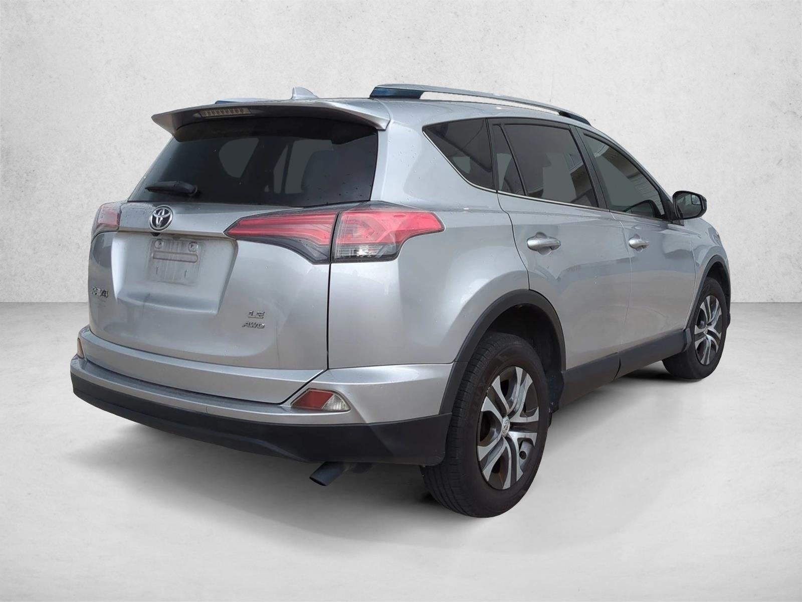 2018 Toyota RAV4 LE AWD (Natl)