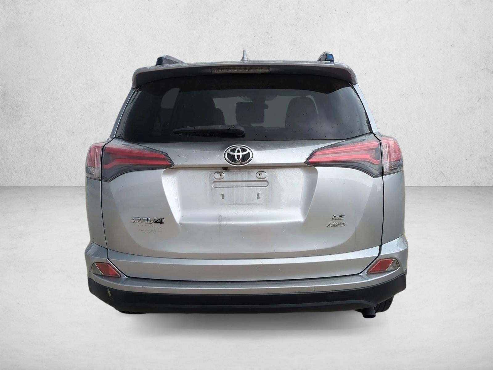 2018 Toyota RAV4 LE AWD (Natl)