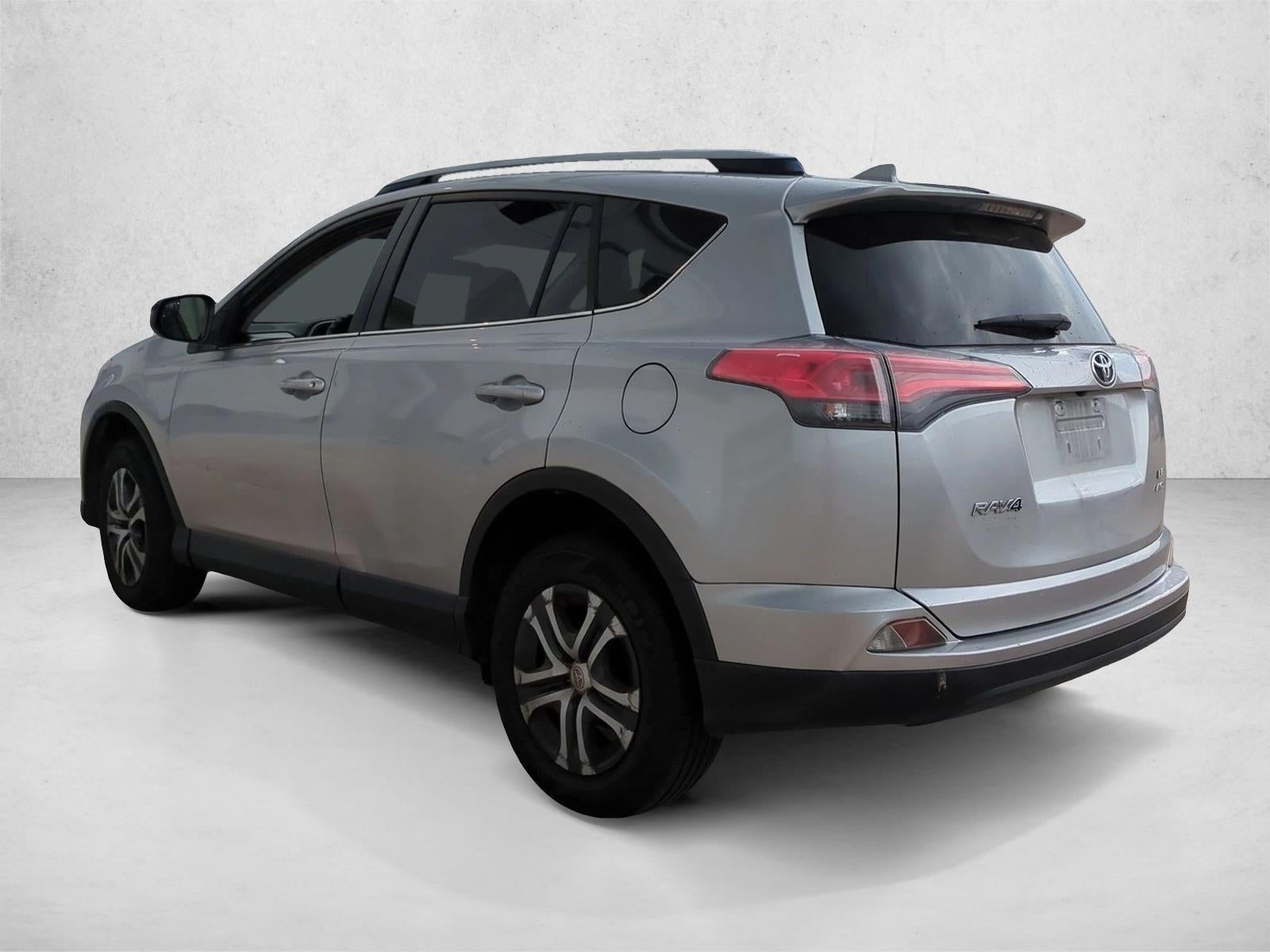 2018 Toyota RAV4 LE AWD (Natl)