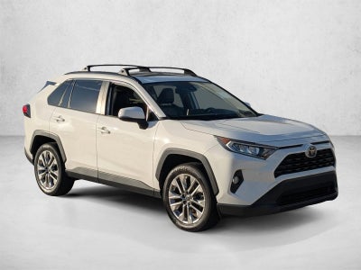 2019 Toyota RAV4 XLE Premium FWD (Natl)