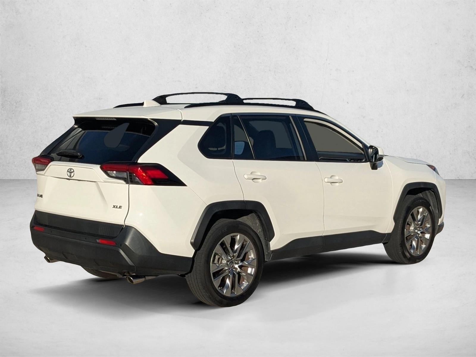 2019 Toyota RAV4 XLE Premium FWD (Natl)