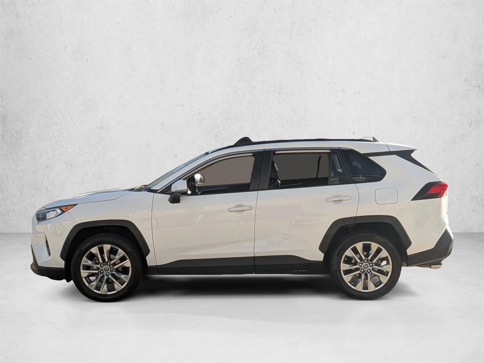 2019 Toyota RAV4 XLE Premium FWD (Natl)
