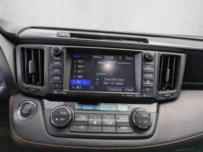 2017 Toyota RAV4 SE FWD (Natl)