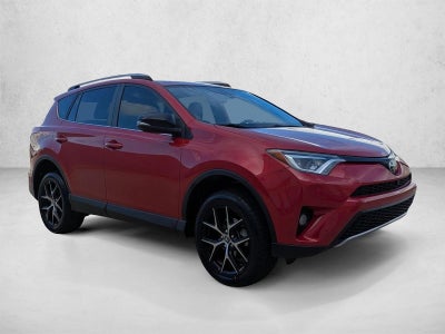 2017 Toyota RAV4 SE FWD (Natl)