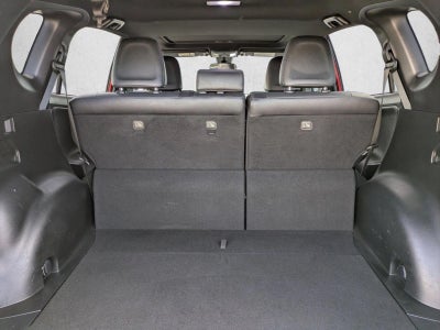 2017 Toyota RAV4 SE FWD (Natl)