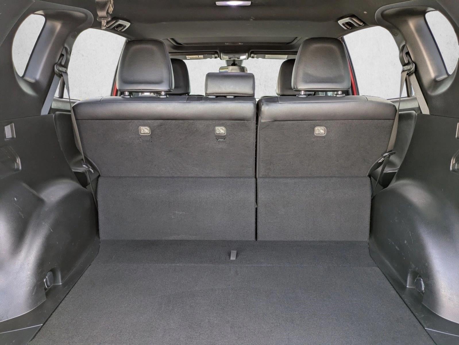 2017 Toyota RAV4 SE FWD (Natl)