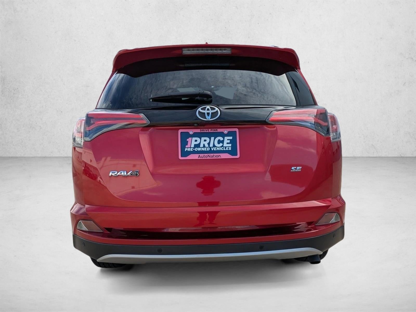 2017 Toyota RAV4 SE FWD (Natl)