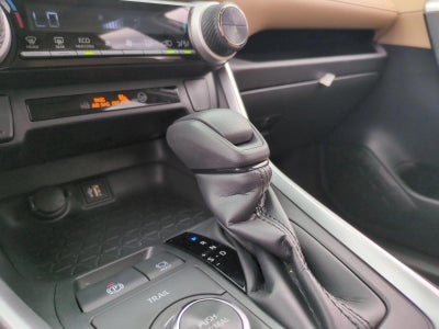 2025 Toyota RAV4 Hybrid XLE AWD (Natl)