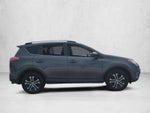 2017 Toyota RAV4 LE FWD (GS)