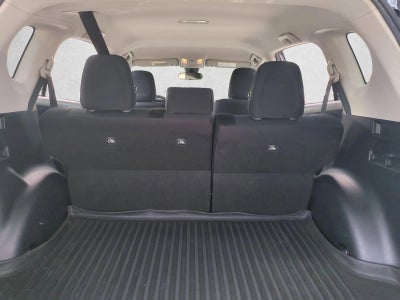 2017 Toyota RAV4 LE FWD (GS)