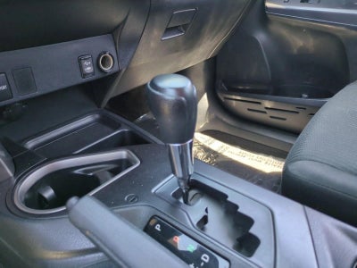 2016 Toyota RAV4 FWD 4dr LE (GS)